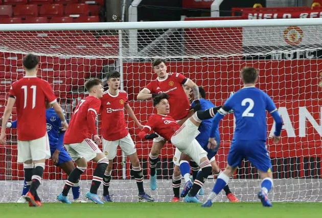 Solo ghi bàn từ sân nhà, một phiên bản Bale tốc độ xuất hiện ở Man Utd - Bóng Đá