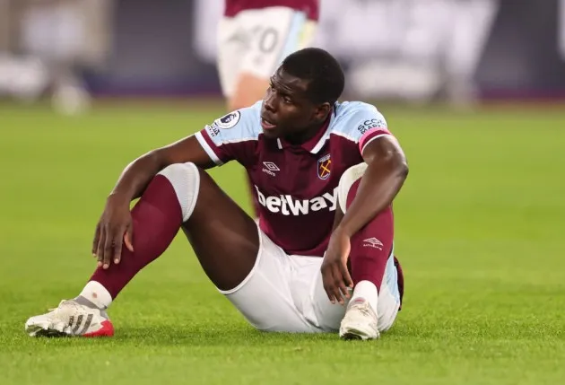 West Ham defender Kurt Zouma faces up to four years in French prison for kicking his cat - Bóng Đá