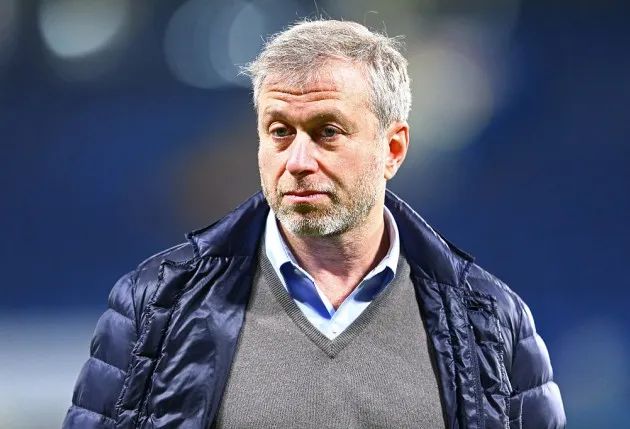 Chelsea ‘could go bust’ if Roman Abramovich is sanctioned as suitors explore takeover - Bóng Đá