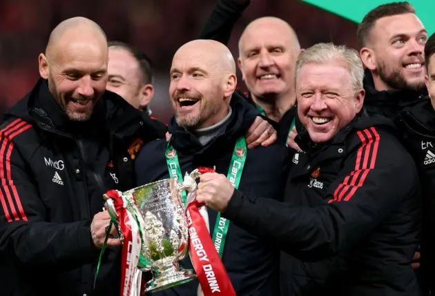 Erik ten Hag won battle with Manchester United’s board to appoint Steve McClaren - Bóng Đá