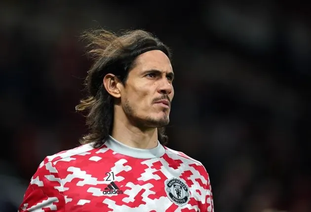 Edinson Cavani breaks silence on Man Utd injury hell amid fan criticism - Bóng Đá