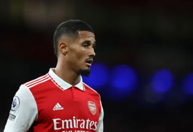 William Saliba can emulate Chelsea legend John Terry, claims Emmanuel Petit - Bóng Đá