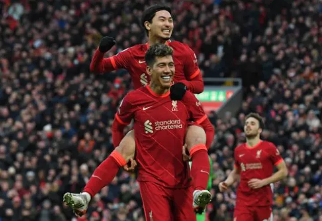 bài ảnh tình huống trận Liverpool - Bóng Đá