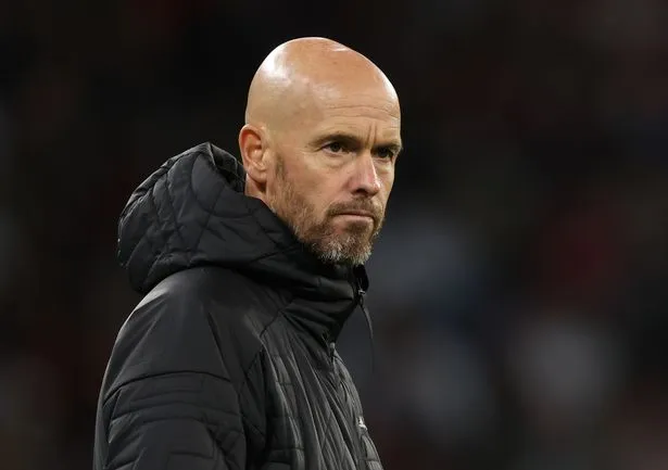 Ten Hag 'sấy tóc' cầu thủ M.U sau trận hòa Villa - Bóng Đá