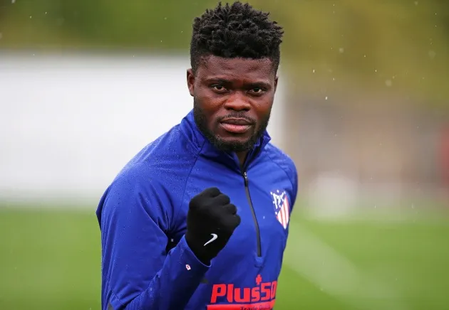 Thomas trains on the eve of Atletico Madrid's quarter-final - Bóng Đá