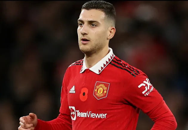 Diogo Dalot confirms talks with Man United over new long term deal - Bóng Đá