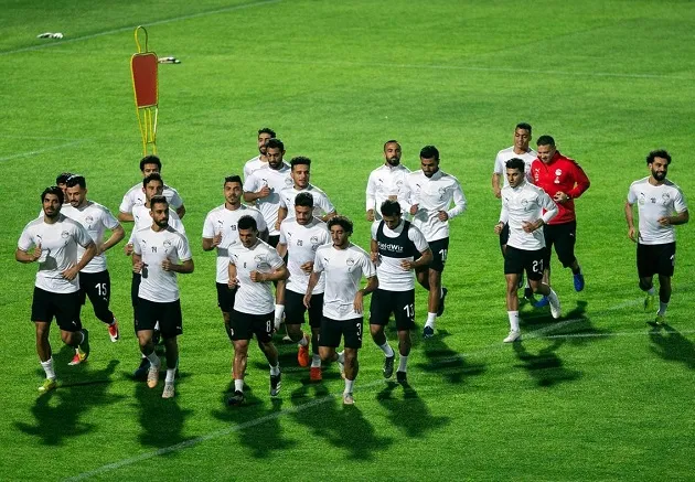 Mohamed Salah takes part in Egypt training ahead of Afcon qualifiers and insists 'tough' Liverpool season will get better - in pictures - Bóng Đá