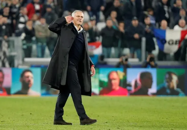 Dybala nói gì với Mourinho sau trận thua - Bóng Đá