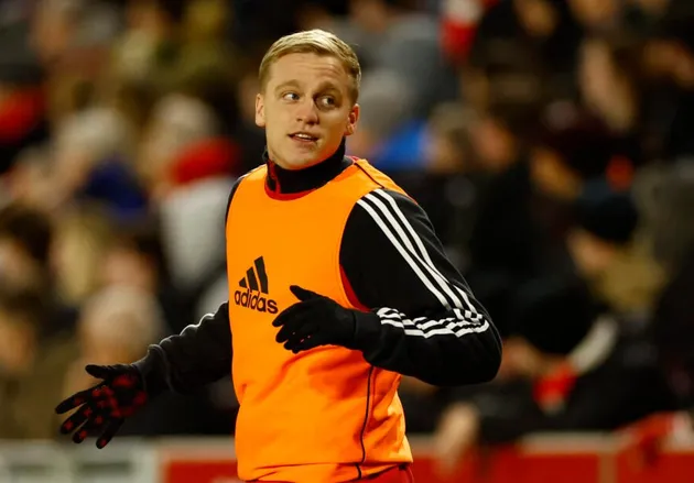 Bằng chứng cho thấy Van de Beek bị đồng đội cô lập ở Man Utd - Bóng Đá
