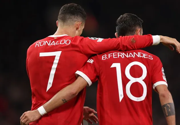 Bruno Fernandes slams critics who claim he can’t play with Cristiano Ronaldo at Manchester United - Bóng Đá