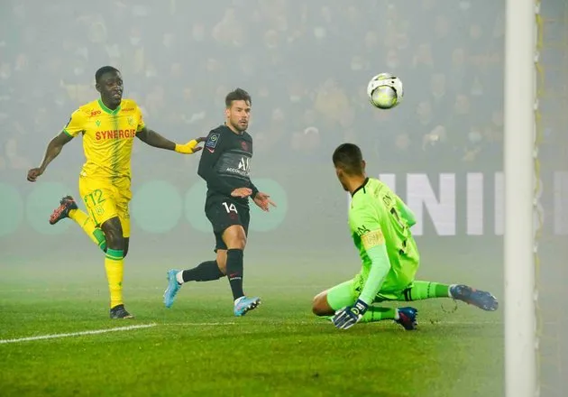 Ảnh PSG thua Nantes - Bóng Đá