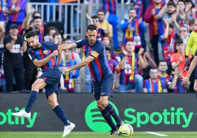 'You made your bed!' - What Jordi Alba said to be given red card by Lahoz  - Bóng Đá