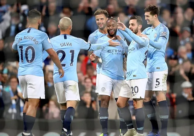 Sau vòng 11 Premier League: Man Utd trở lại mạnh mẽ, Man City làm 