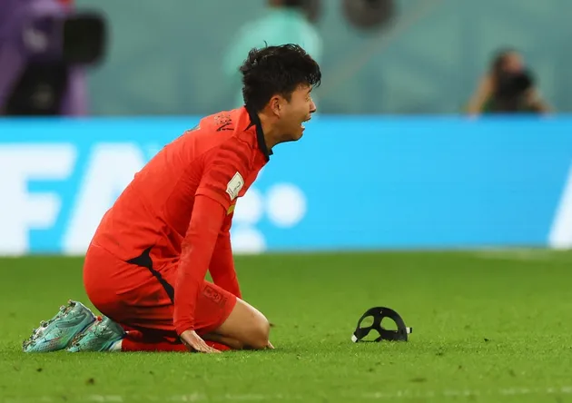 Son Heung-min lại khóc, lần này có khác biệt - Bóng Đá