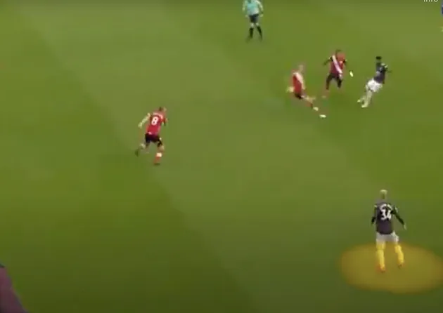 Bằng chứng cho thấy Van de Beek bị đồng đội cô lập ở Man Utd - Bóng Đá