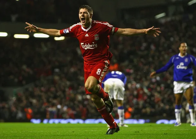 What Steven Gerrard did at full-time whistle after Aston Villa win at Everton - Bóng Đá