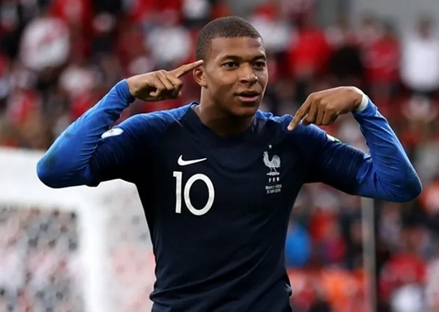 '19 tuổi, Mbappe đã xuất sắc hơn hẳn Messi và Ronaldo' - Bóng Đá