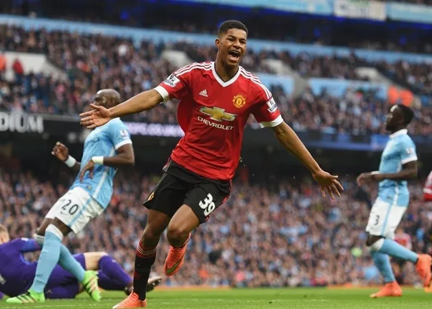 Marcus Rashford: Kẻ biến những trận cầu đinh thành 