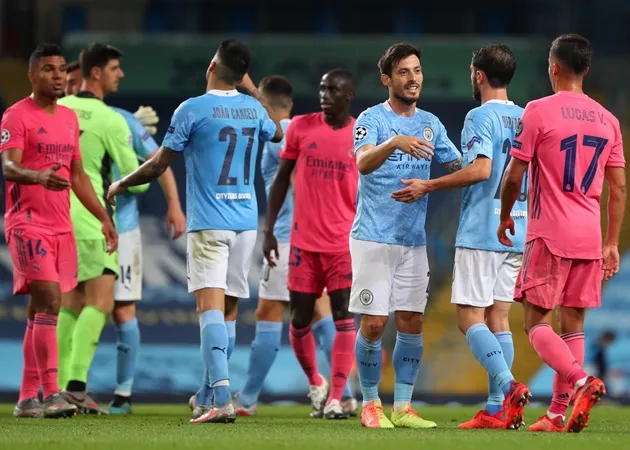 Hàng thủ đá như 'mơ ngủ', Real Madrid ôm hận trước Man City - Bóng Đá