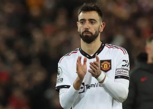 Paul Merson makes Antony prediction and changes his stance on Manchester United captain Bruno Fernandes - Bóng Đá