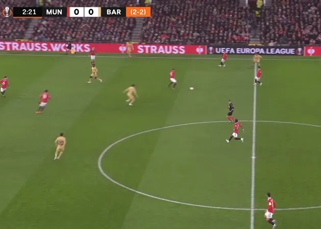 Casemiro đẳng cấp, xé toang Barca bằng một khoảnh khắc đỉnh cao - Bóng Đá