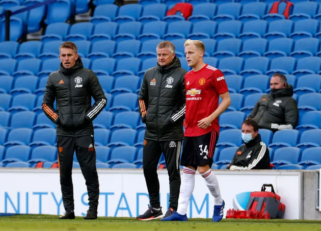 Ngã ngửa với con số thật sự của Van de Beek ở Man Utd - Bóng Đá