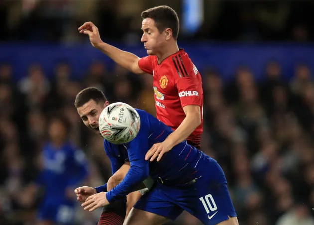 Manchester United's midfield is 'too nice': Atletico loss shows a streetwise fighter is needed in heart of the team - Bóng Đá