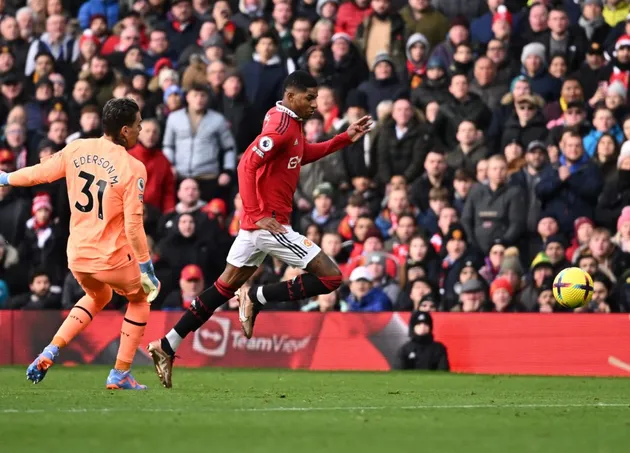 Vết gợn trận Man Utd 2-1 Man City - Bóng Đá