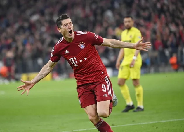 Cựu HLV Arsenal thiên tài, 7 cầu thủ Bayern cùng lúc dính bẫy - Bóng Đá