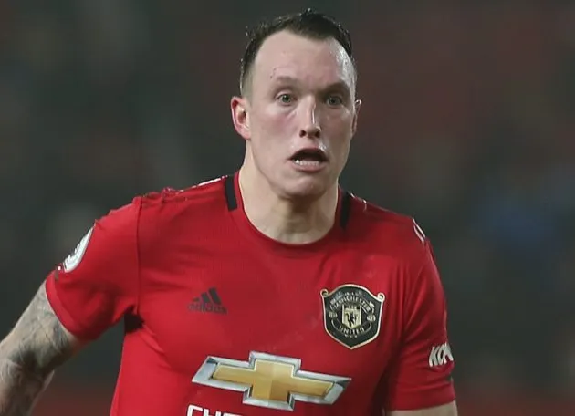 Erik ten Hag makes stunning Phil Jones revelation - Bóng Đá