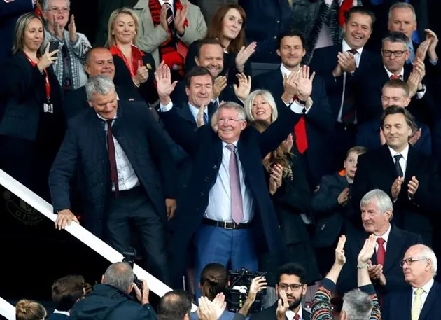 Xuất hiện điều đặc biệt nhất trong ngày Sir Alex Ferguson trở lại Old Trafford - Bóng Đá