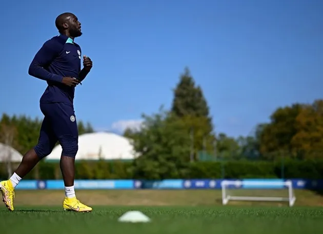 Lukaku trở lại tập luyện - Bóng Đá