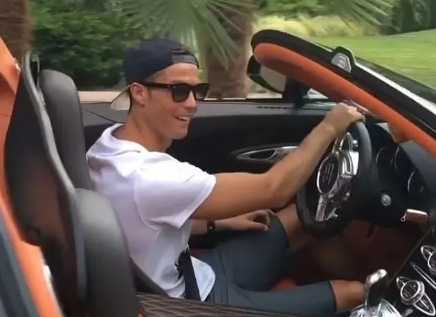 EPL: Cristiano Ronaldo’s £1.7m Bugatti Veyron crashes in Majorca - Bóng Đá