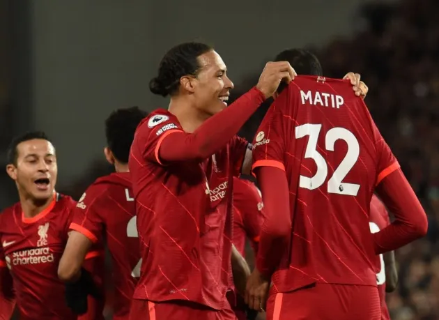 Matip cứu Alisson, ghi bàn từ giữa sân - Bóng Đá