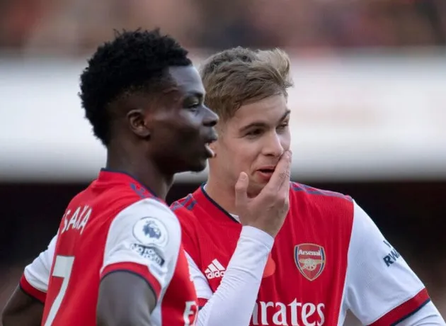 Smith Rowe ca ngợi 1 đồng đội Arsenal sau trận Manchester City - Bóng Đá