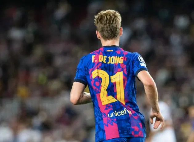 Man Utd drop Frenkie de Jong transfer hint with shirt number announcement - Bóng Đá