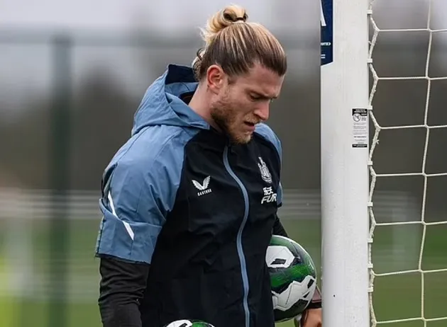 'No one deserves it more!': Loris Karius' partner writes heartfelt message for Newcastle goalkeeper ahead of the Carabao Cup final - Bóng Đá