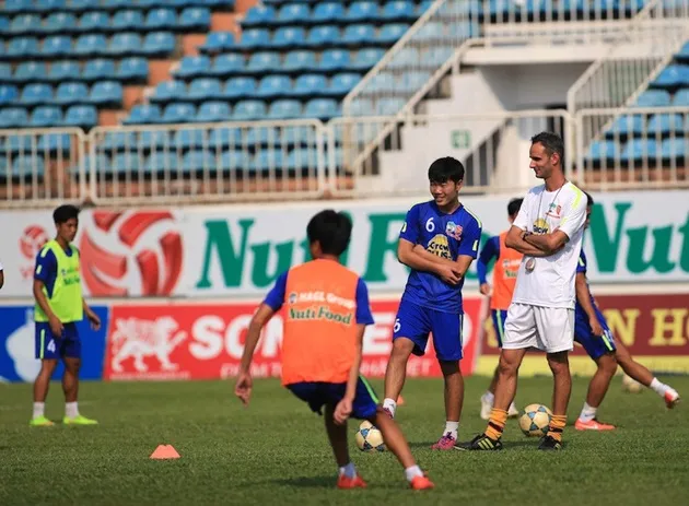 V-League hối hả với Tết: Quân U23 Việt Nam có kịp... thở? - Bóng Đá