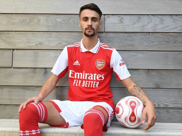 Arsenal chốt số áo Fabio Vieira ngày ra mắt - Bóng Đá