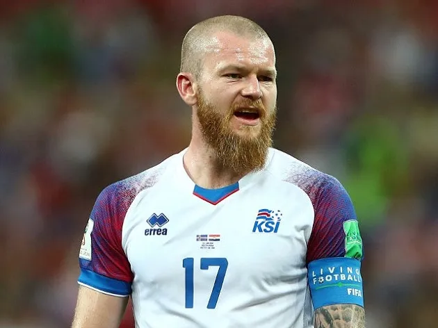 Đội trưởng Iceland làm giàu từ bia theo cách không tưởng - Bóng Đá