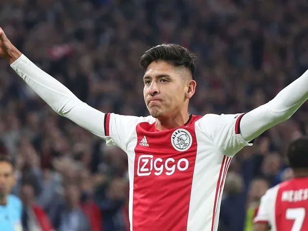 Salma Hayek tried to convince me to leave Ajax for Rennes - Alvarez - Bóng Đá