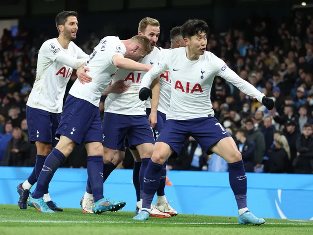 Tottenham thua đội hạng 19, đánh mất lợi thế trước Quỷ đỏ - Bóng Đá