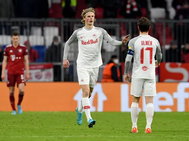 Lewandowski lập hattrick trong 11 phút, Bayern thắng hủy diệt 7-1 - Bóng Đá