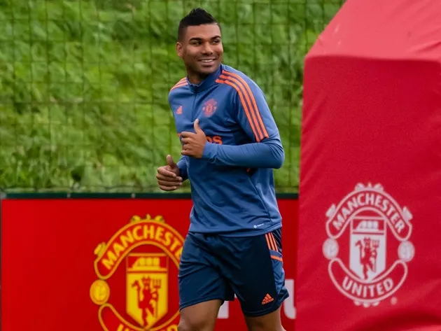 Casemiro gây chú ý với 2 hình ảnh tại Manchester United - Bóng Đá