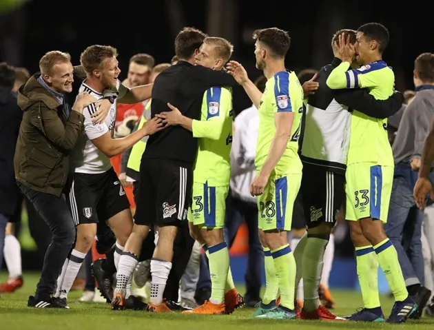 Ngược dòng hoàn hảo Derby, Fulham ngày càng gần Premier League - Bóng Đá