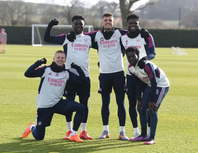 Xhaka, Saka and Zinchenko are put through paces in training - Bóng Đá