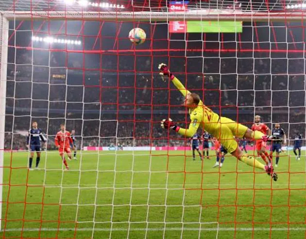 Bayern Munich thoát thua ở phút 90 - Bóng Đá