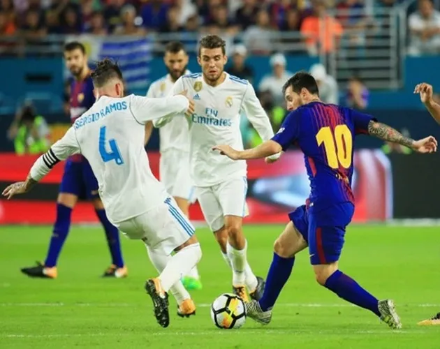 Real Madrid: Ám ảnh mang tên Bernabeu - Bóng Đá