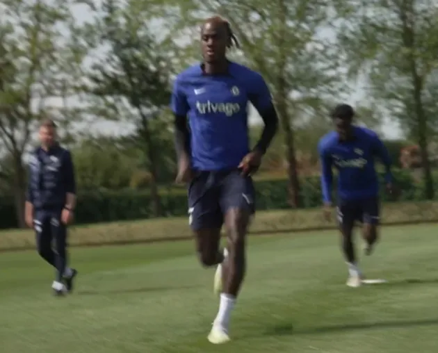 Chelsea tập - Bóng Đá