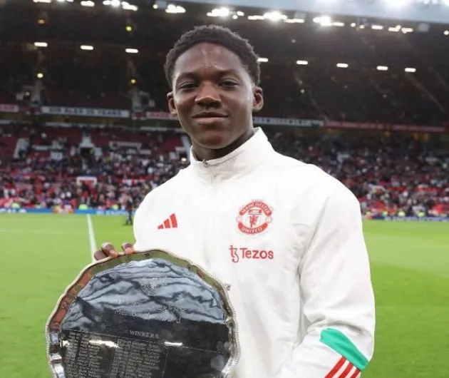 MAINOO CROWNED YOUNG PLAYER OF THE YEAR - Bóng Đá